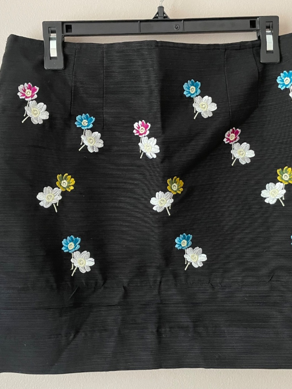 Anthropologie Campanula Skirt Black Floral Mini By HD in Paris Size 8P Petite